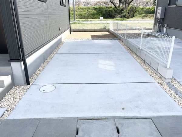 磯城郡川西町大字結崎　新築一戸建て　３号棟