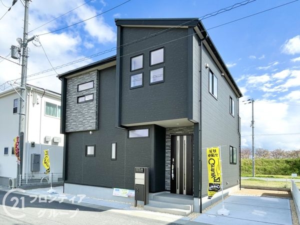 磯城郡川西町大字結崎　新築一戸建て　３号棟