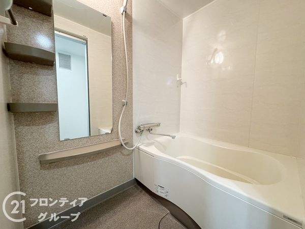 奈良三条町住宅１号棟　中古マンション