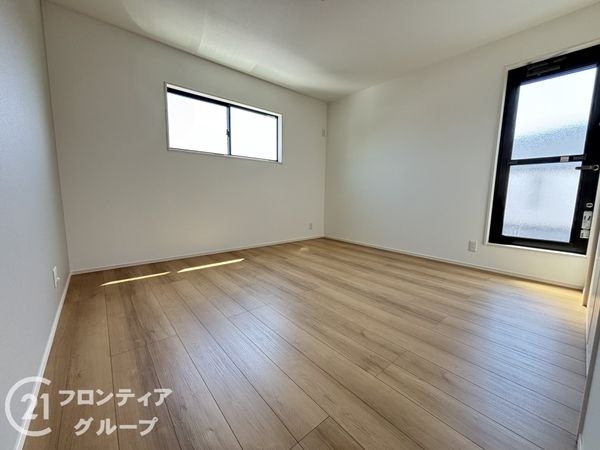 天理市富堂町　新築一戸建て　３号棟