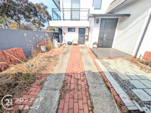奈良市帝塚山１丁目　中古一戸建て
