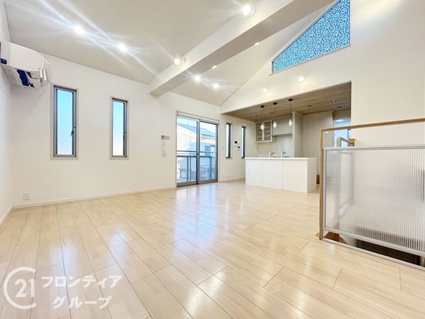 奈良市神殿町の中古一戸建て