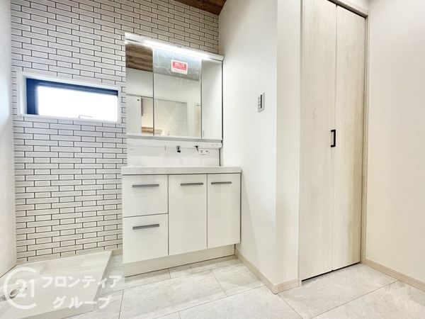大和高田市西三倉堂１丁目　新築一戸建て　2号地