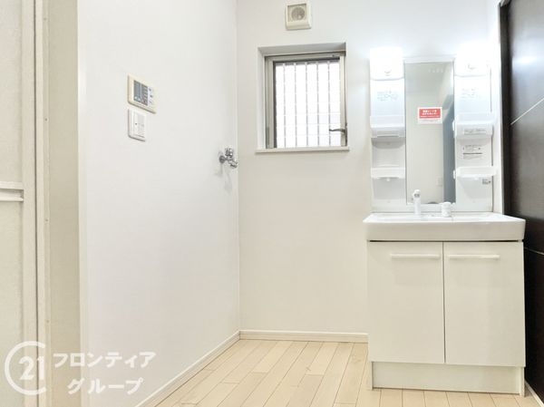 香芝市穴虫の中古一戸建て