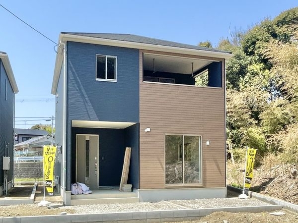 奈良市中山町　新築一戸建て　第１１　３号棟