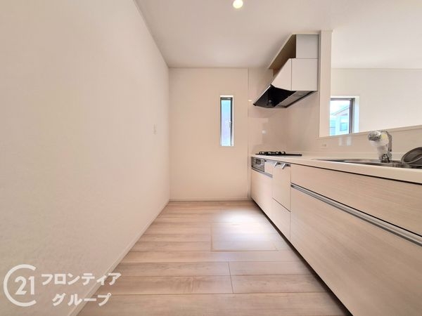 奈良市西登美ヶ丘５丁目　新築一戸建て　第２　全１区画