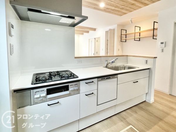 橿原市山之坊町　新築一戸建て