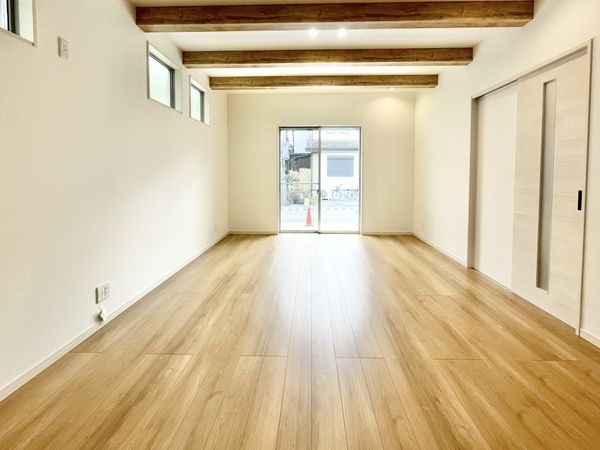 橿原市山之坊町　新築一戸建て