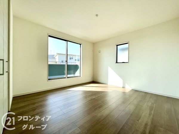 奈良市西大寺新池町　新築一戸建て　1号棟