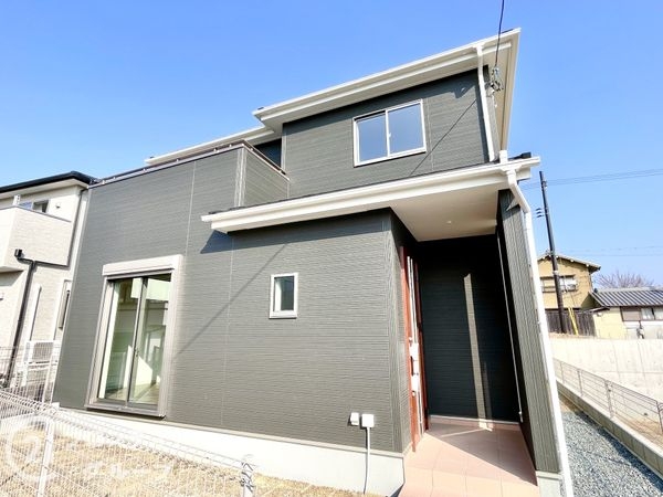 奈良市西大寺新池町　新築一戸建て　1号棟