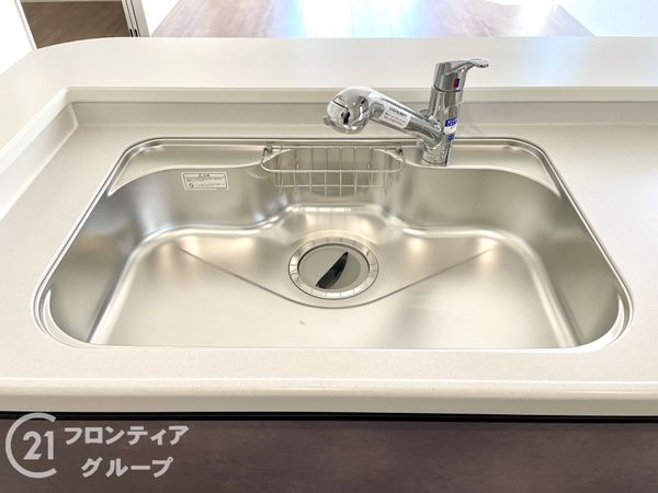 奈良市西大寺新池町　新築一戸建て　1号棟