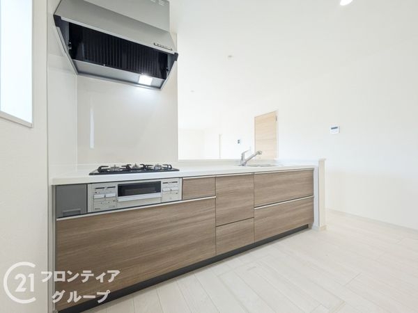 奈良市菅原町　新築一戸建て　６期　１号棟