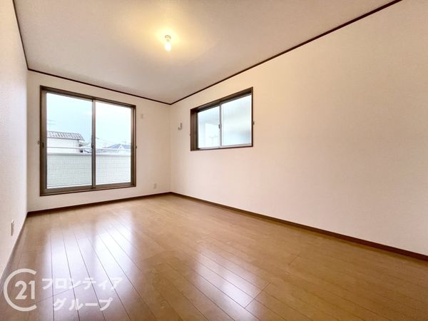 奈良市南肘塚町の中古一戸建て