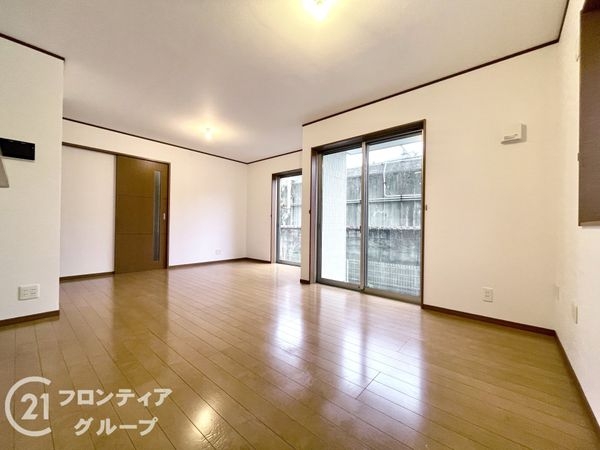 奈良市南肘塚町の中古一戸建て
