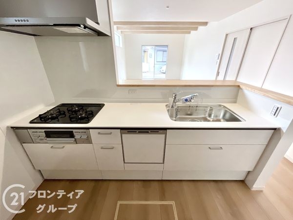 大和郡山市小泉町　新築一戸建て
