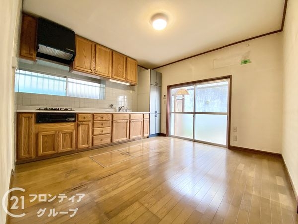 生駒市俵口町　中古一戸建て