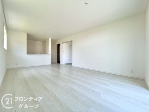 奈良市東九条町　新築一戸建て　第１７　２号棟