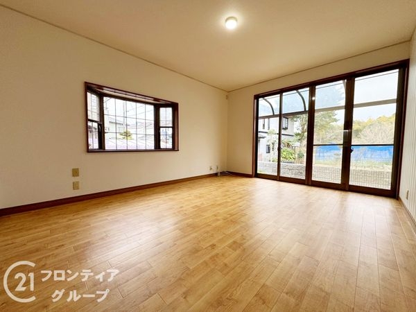 大和郡山市矢田町　中古一戸建て