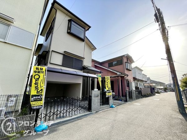 生駒郡斑鳩町興留８丁目　中古一戸建て