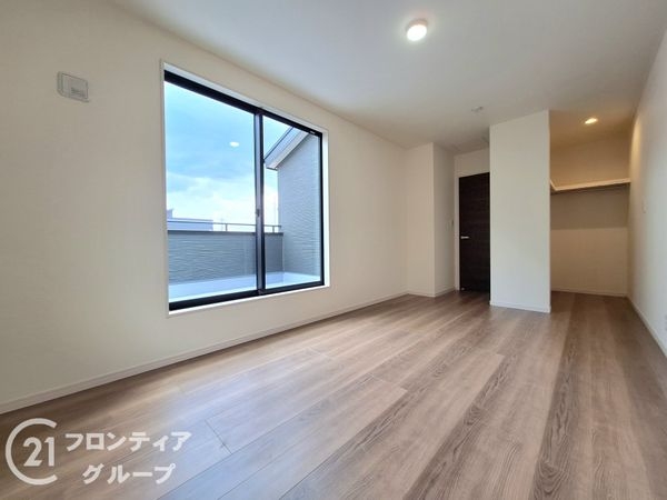 奈良市古市町　新築一戸建て　４期　３号棟