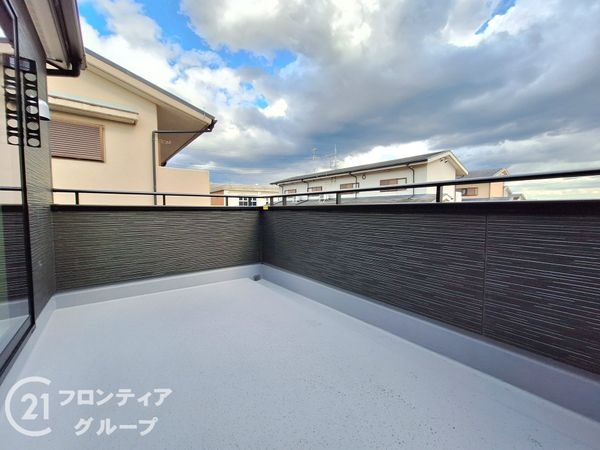 奈良市古市町　新築一戸建て　４期　３号棟