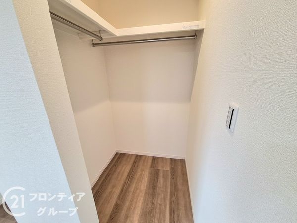 奈良市古市町　新築一戸建て　４期　２号棟