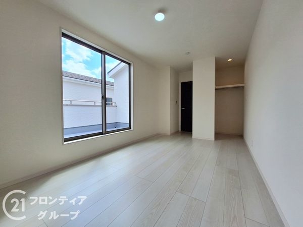 奈良市古市町　新築一戸建て　４期　１号棟
