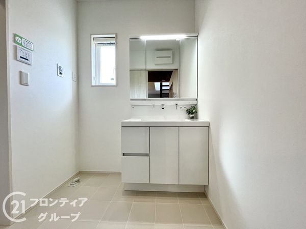大和郡山市小泉町の中古一戸建て