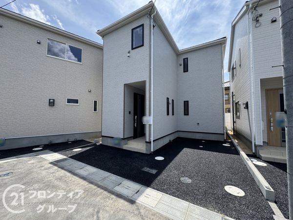 木津川市木津奈良道　新築一戸建て　第３０　８号棟