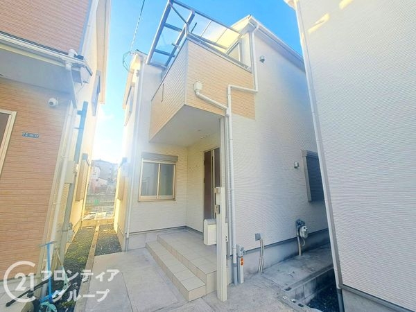 寝屋川市河北中町　中古一戸建て
