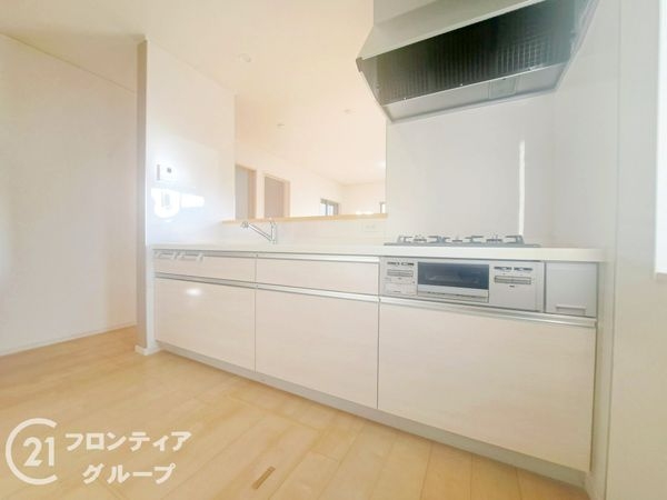 寝屋川市河北中町　中古一戸建て