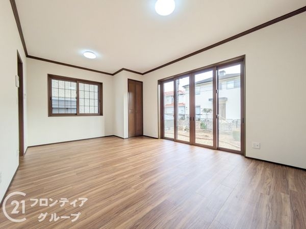 木津川市木津川台７丁目　中古一戸建て