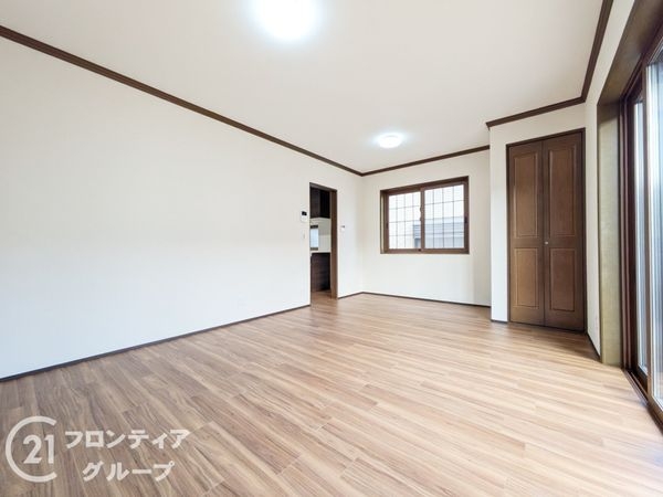 木津川市木津川台７丁目の中古一戸建て