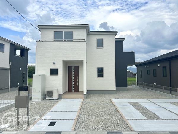 磯城郡田原本町大字黒田　新築一戸建て　３期　５号棟
