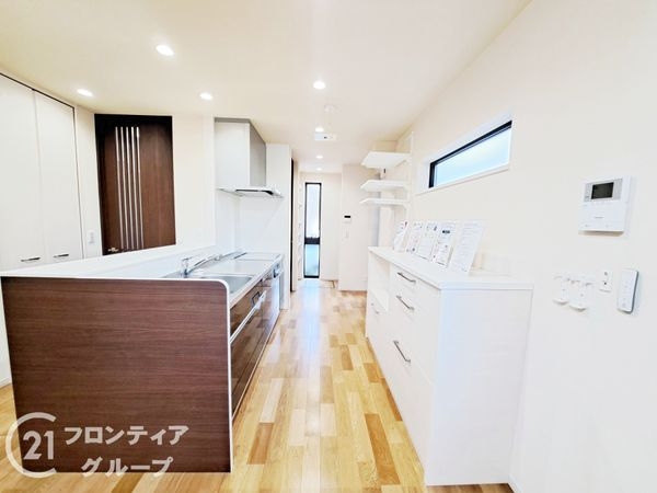 生駒市小明町の中古一戸建て