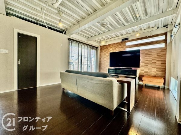 東大阪市宝持３丁目の中古一戸建て