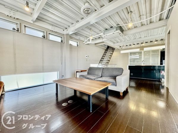 東大阪市宝持３丁目の中古一戸建て