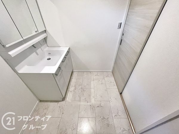 橿原市白橿町４丁目　新築一戸建て　３号地