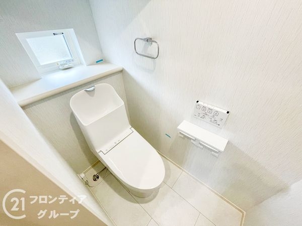 生駒市俵口町　新築一戸建て　1号棟
