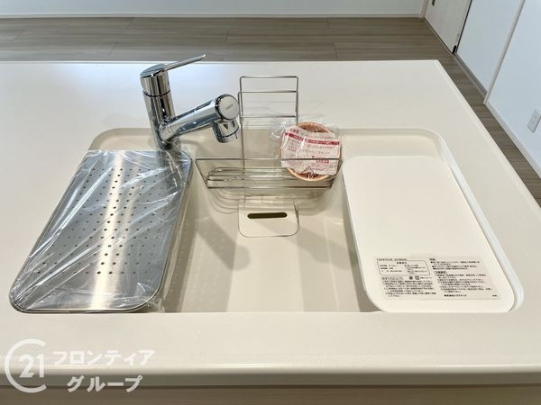 生駒市俵口町　新築一戸建て　1号棟