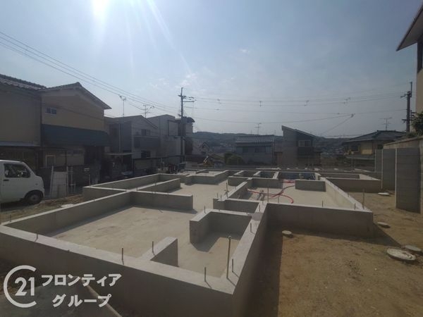 生駒市俵口町　新築一戸建て　2号棟