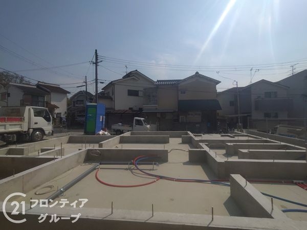 生駒市俵口町　新築一戸建て　2号棟