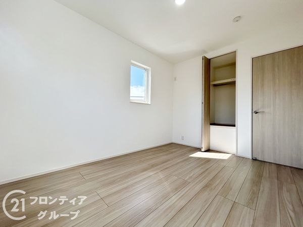 生駒市俵口町　新築一戸建て　第１　2号棟