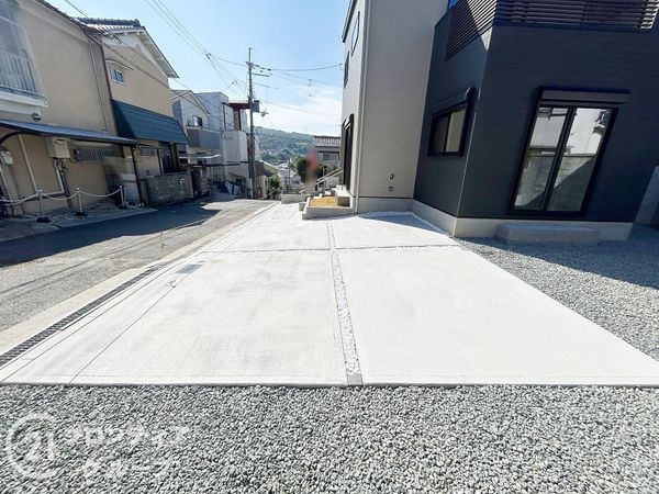 生駒市俵口町　新築一戸建て　第１　2号棟