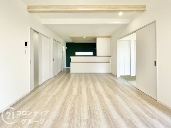 大和高田市大字勝目　新築一戸建て　３号地