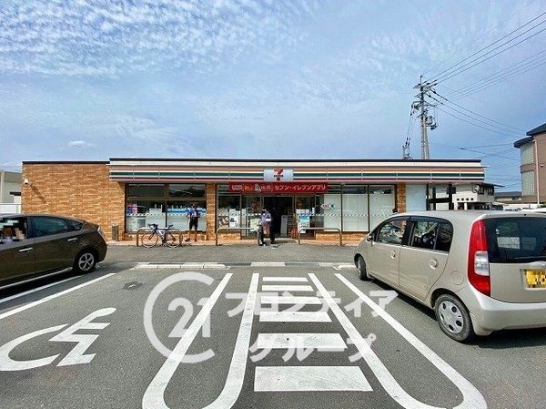 木津川市木津町　新築一戸建て　第３　１号棟(セブンイレブン木津川原田店)