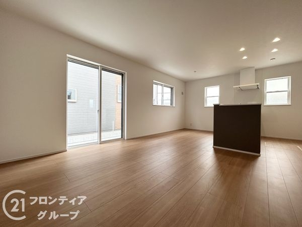 大和郡山市今国府町　新築一戸建て　第１　１号棟