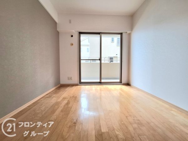 カレンドスクエア東生駒ヒルトップ　中古マンション