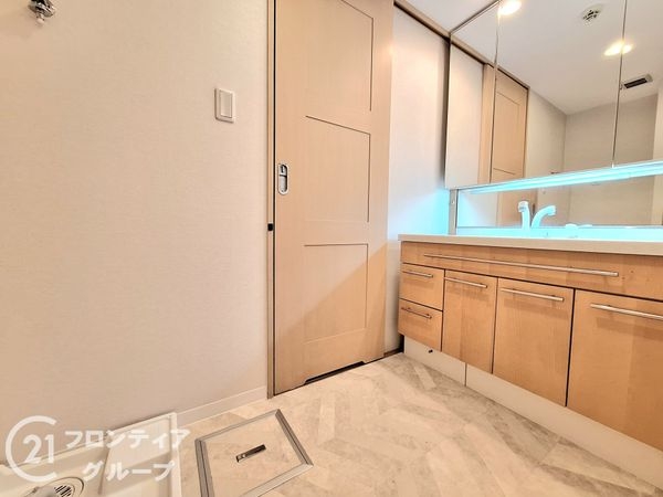 カレンドスクエア東生駒ヒルトップ　中古マンション