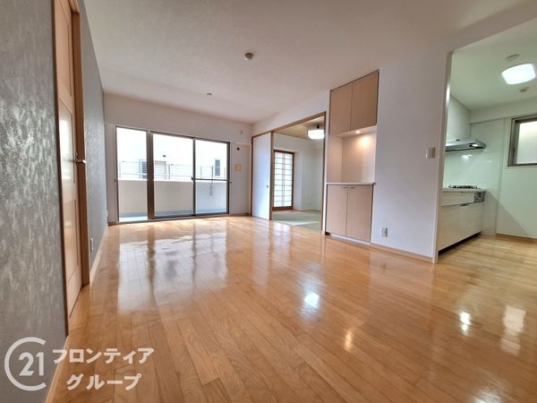 カレンドスクエア東生駒ヒルトップ　中古マンション